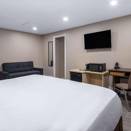 Super 8 By Wyndham Niagara Falls On 外观 照片