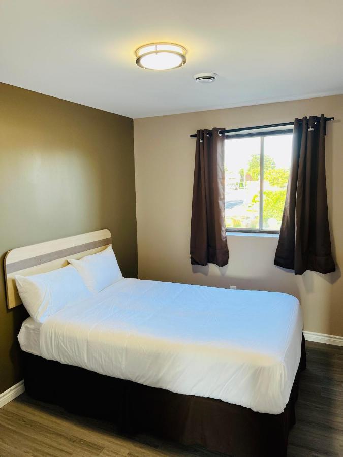 Super 8 By Wyndham Niagara Falls On 外观 照片