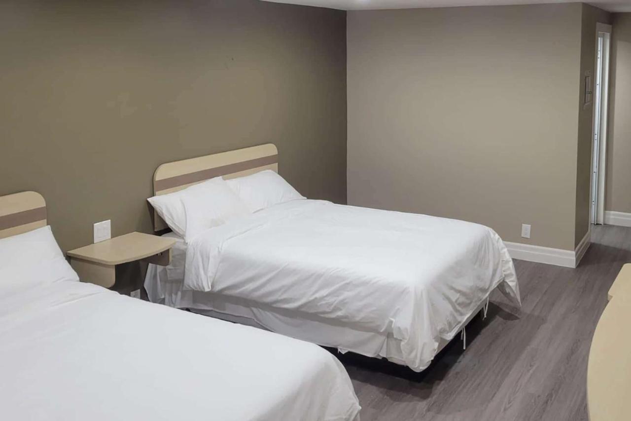 Super 8 By Wyndham Niagara Falls On 外观 照片