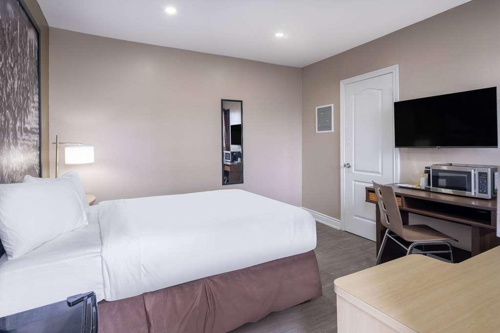 Super 8 By Wyndham Niagara Falls On 客房 照片