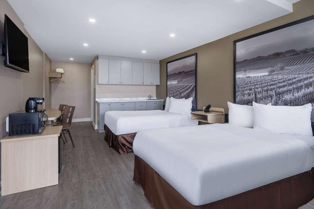 Super 8 By Wyndham Niagara Falls On 客房 照片