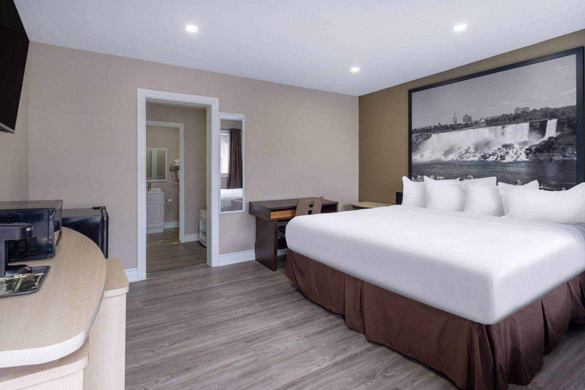 Super 8 By Wyndham Niagara Falls On 外观 照片
